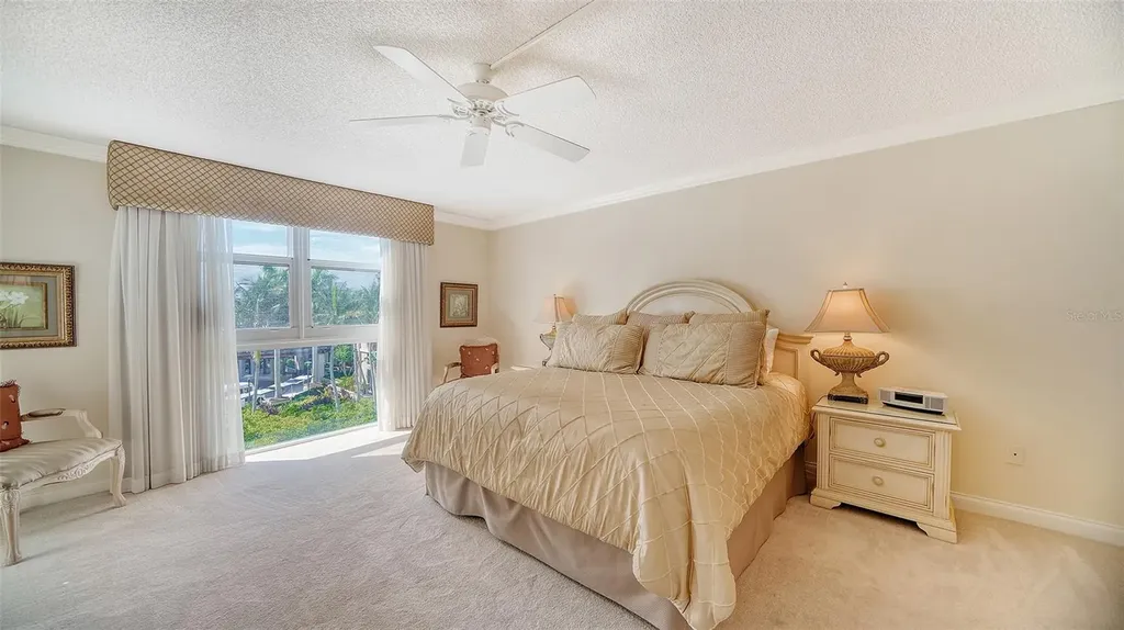 1212 Benjamin Franklin Drive Sarasota FL 34236