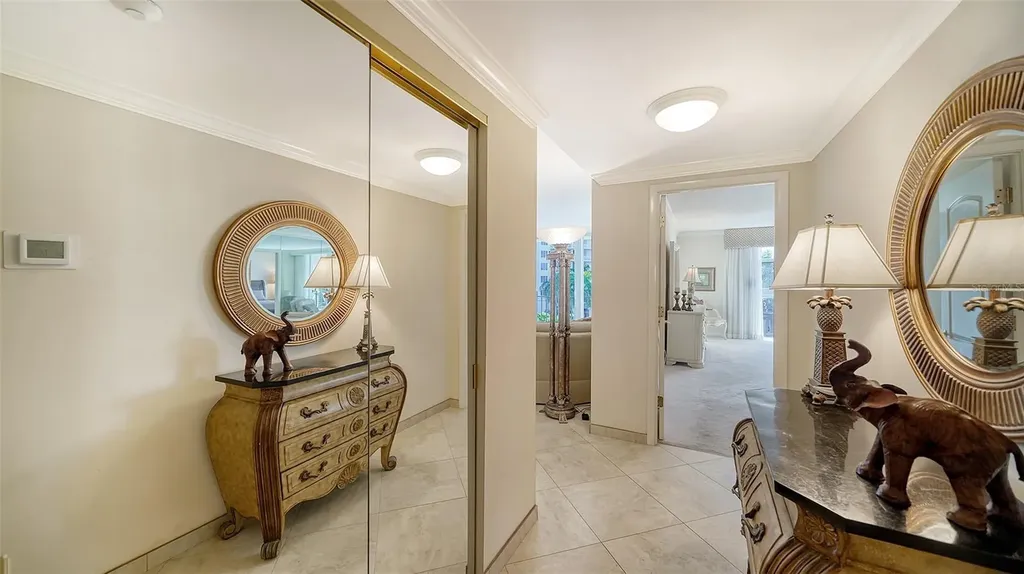 1212 Benjamin Franklin Drive Sarasota FL 34236
