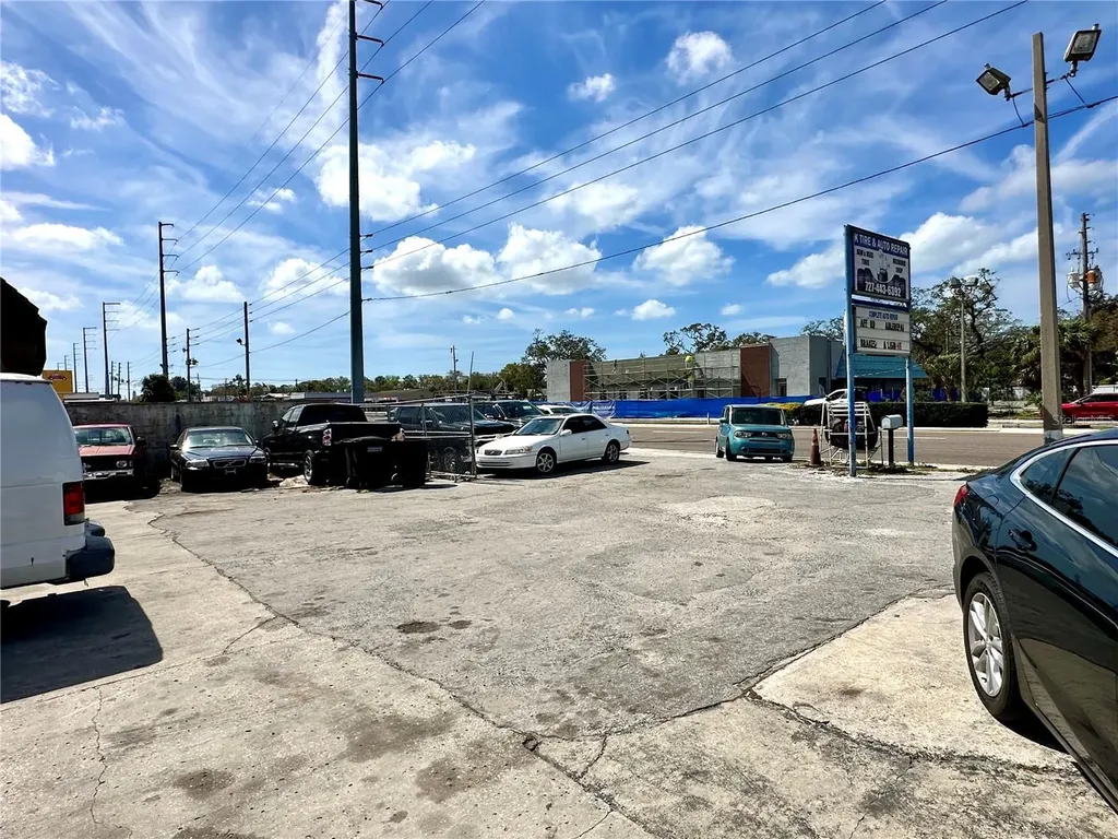 1371 S Missouri Avenue Clearwater FL 33756