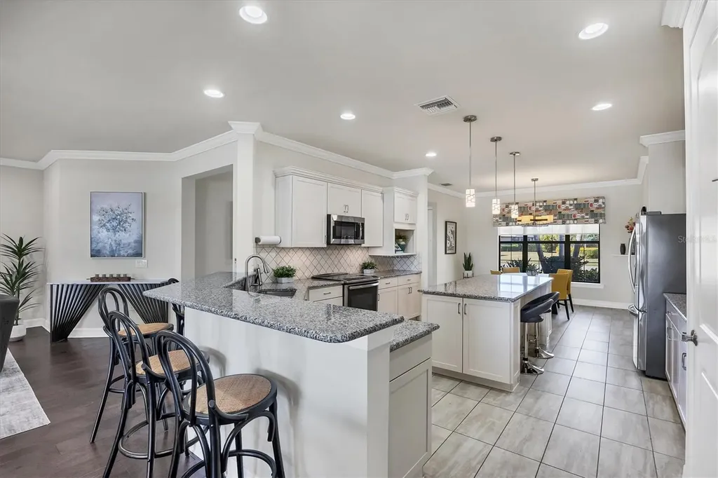 5923 Snowy Egret Drive Sarasota FL 34238