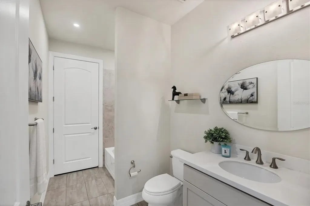 5923 Snowy Egret Drive Sarasota FL 34238