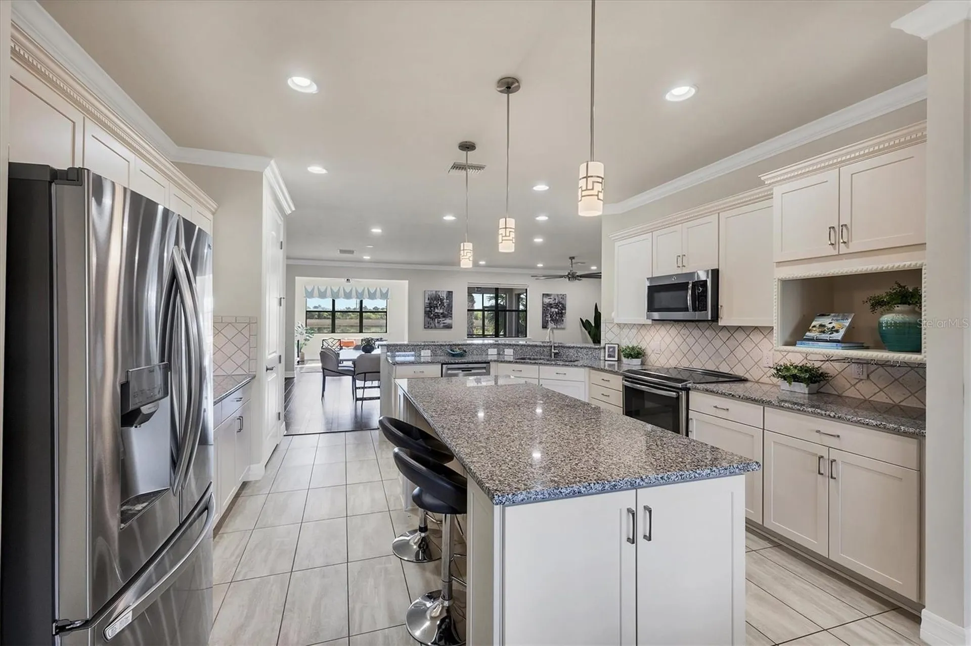5923 Snowy Egret Drive Sarasota FL 34238