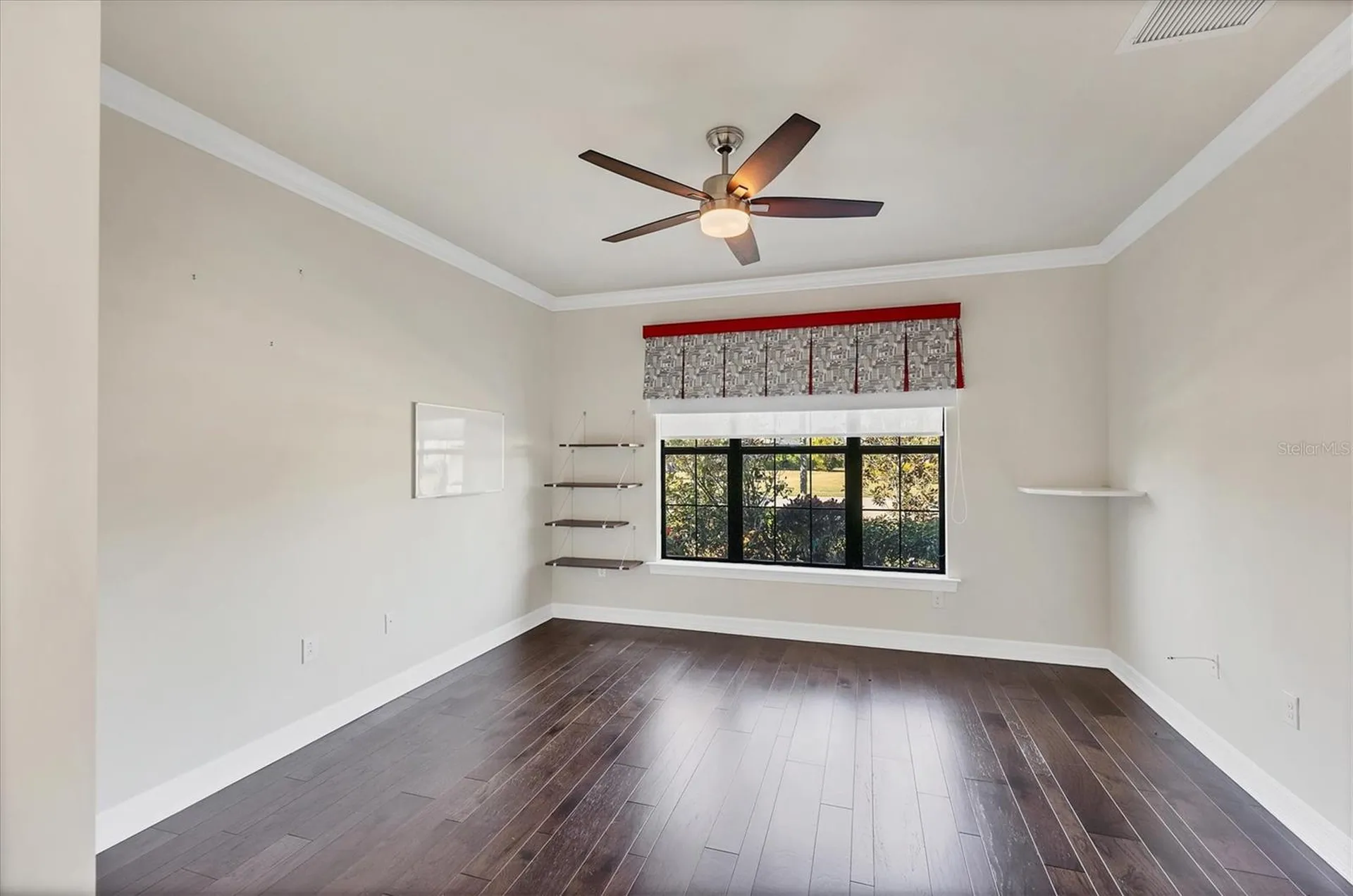 5923 Snowy Egret Drive Sarasota FL 34238
