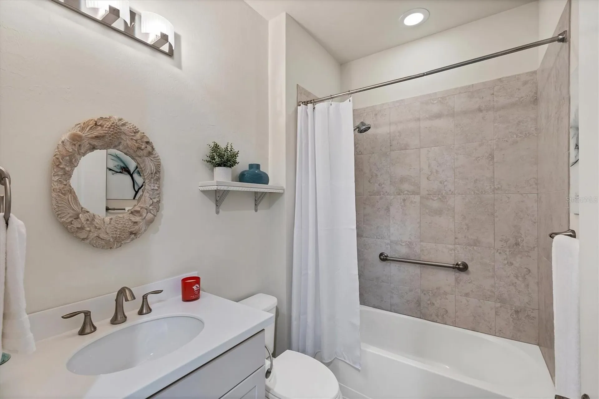 5923 Snowy Egret Drive Sarasota FL 34238