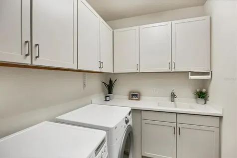 5923 Snowy Egret Drive Sarasota FL 34238