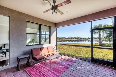5923 Snowy Egret Drive Sarasota FL 34238