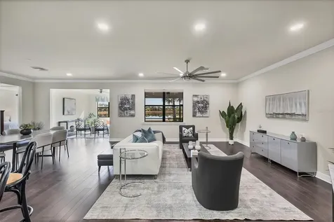 5923 Snowy Egret Drive Sarasota FL 34238