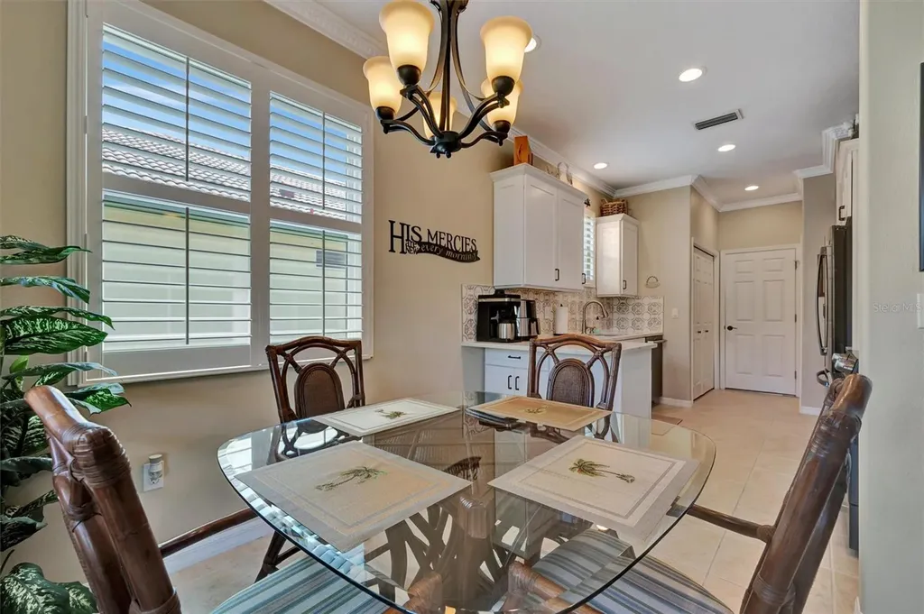 3103 77th Drive E Sarasota FL 34243