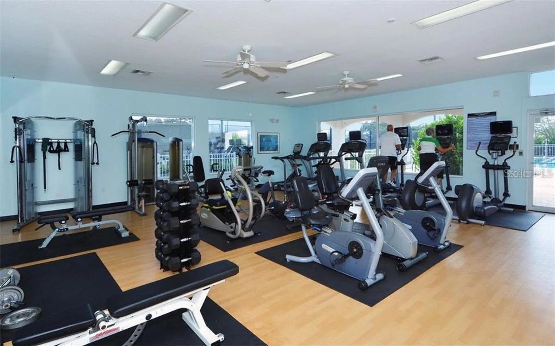 9480 Forest Hills Circle Sarasota FL 34238