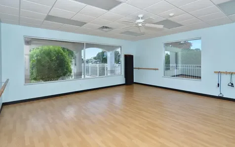 9480 Forest Hills Circle Sarasota FL 34238