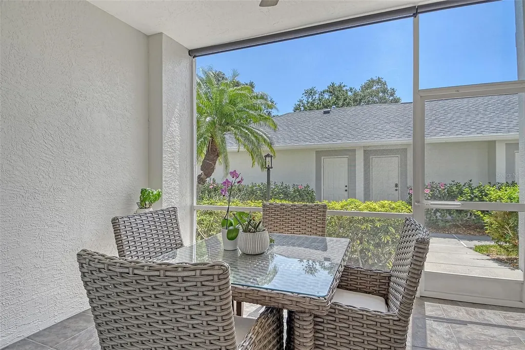 9470 High Gate Drive Sarasota FL 34238
