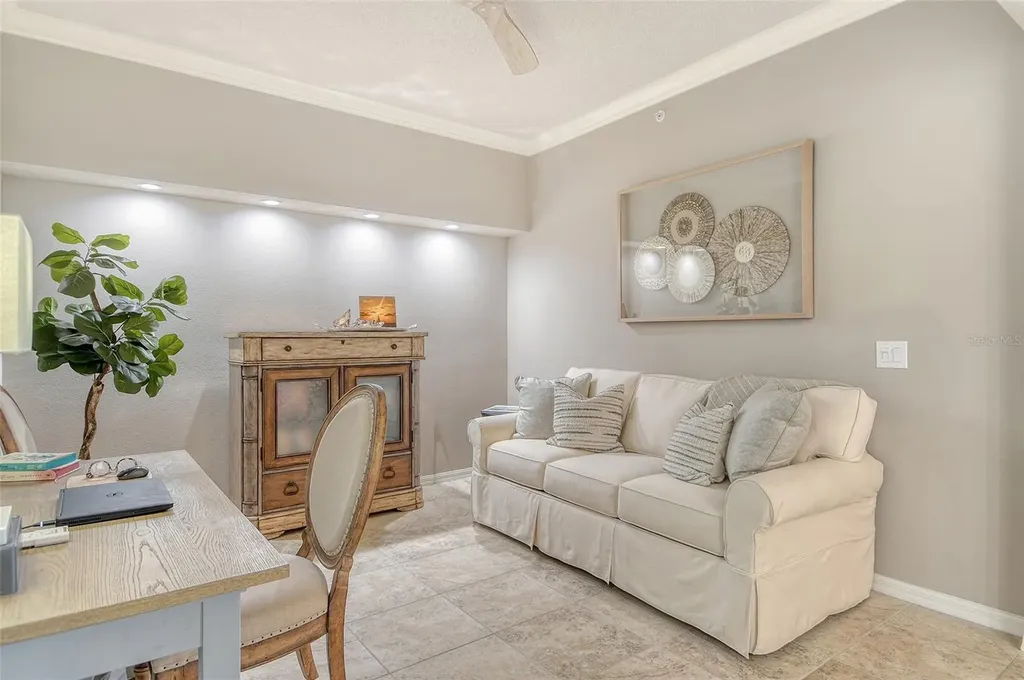 9470 High Gate Drive Sarasota FL 34238