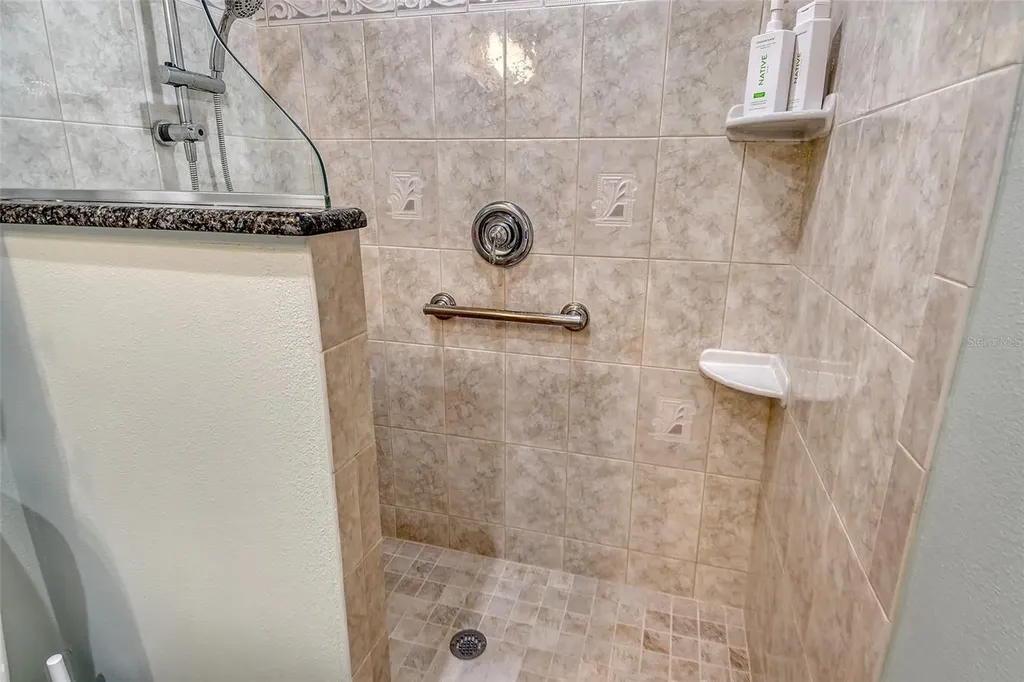 9470 High Gate Drive Sarasota FL 34238