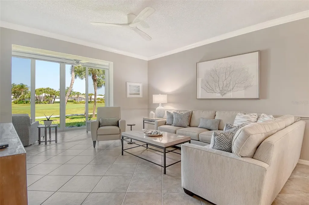 9470 High Gate Drive Sarasota FL 34238