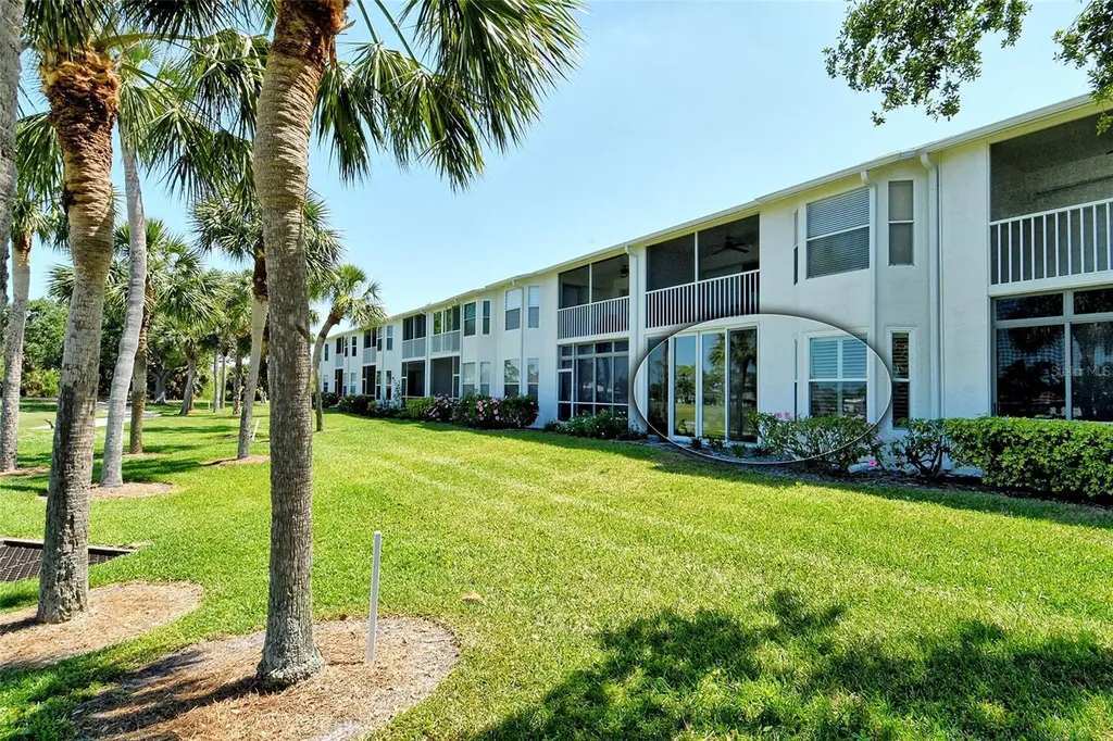9470 High Gate Drive Sarasota FL 34238