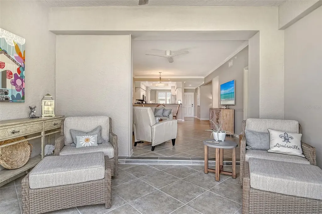 9470 High Gate Drive Sarasota FL 34238
