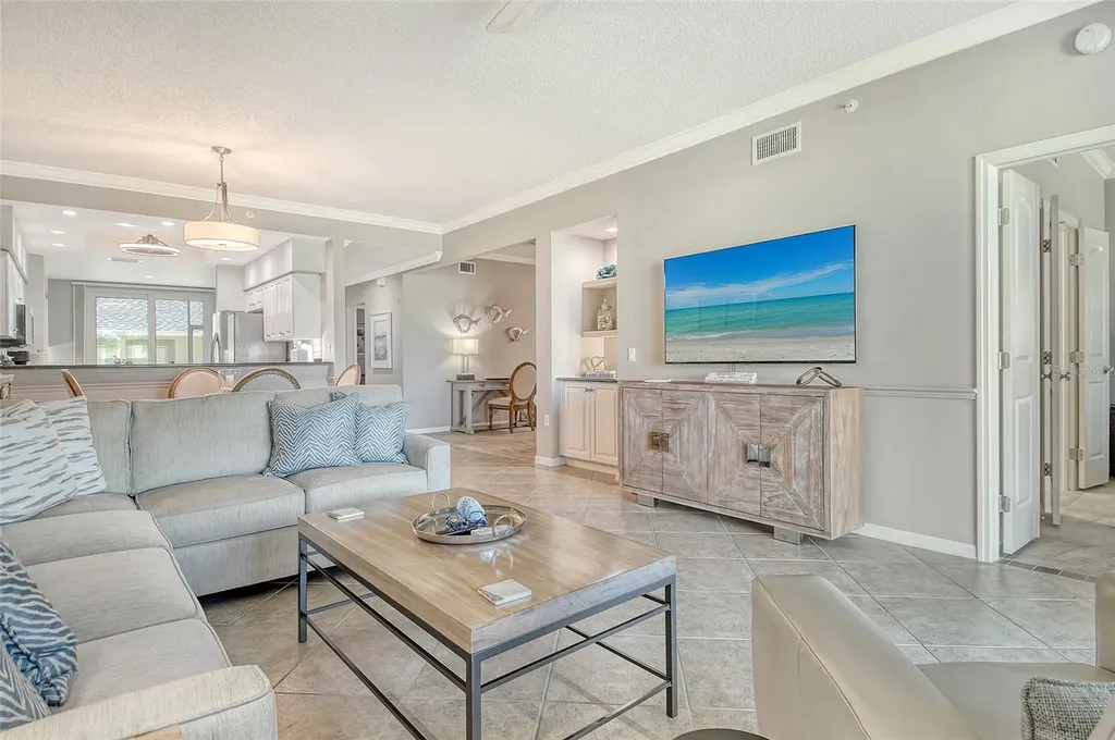9470 High Gate Drive Sarasota FL 34238