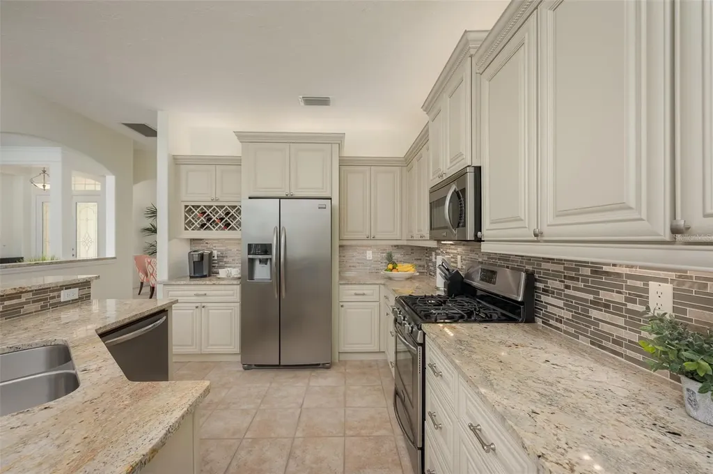 4912 Sabal Lake Circle Sarasota FL 34238