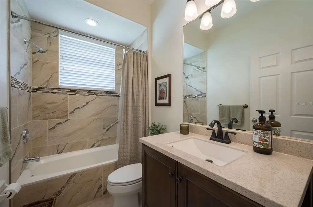 4912 Sabal Lake Circle Sarasota FL 34238