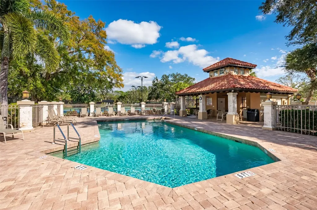 4912 Sabal Lake Circle Sarasota FL 34238