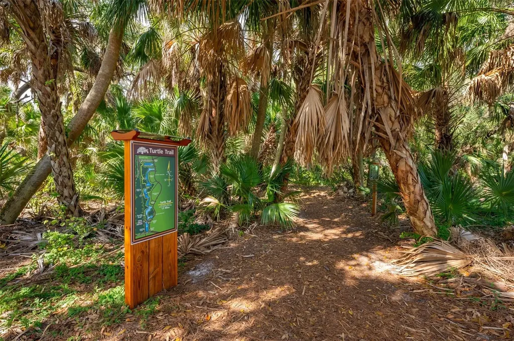 4912 Sabal Lake Circle Sarasota FL 34238