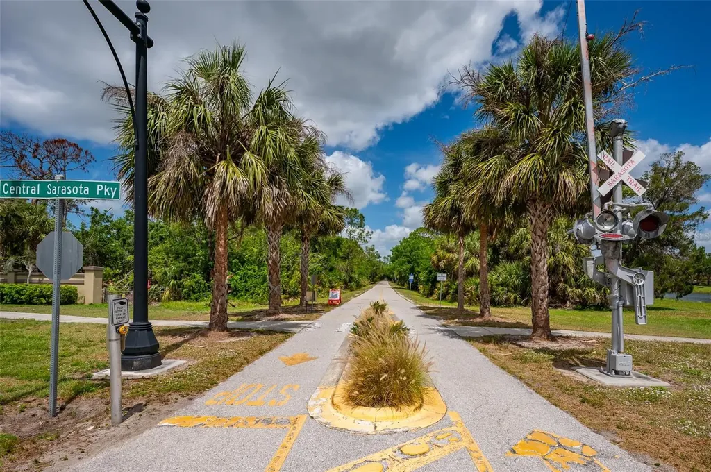 4912 Sabal Lake Circle Sarasota FL 34238