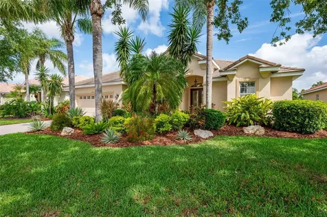 4912 Sabal Lake Circle Sarasota FL 34238