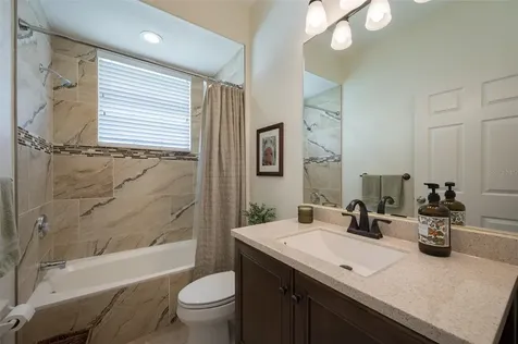 4912 Sabal Lake Circle Sarasota FL 34238