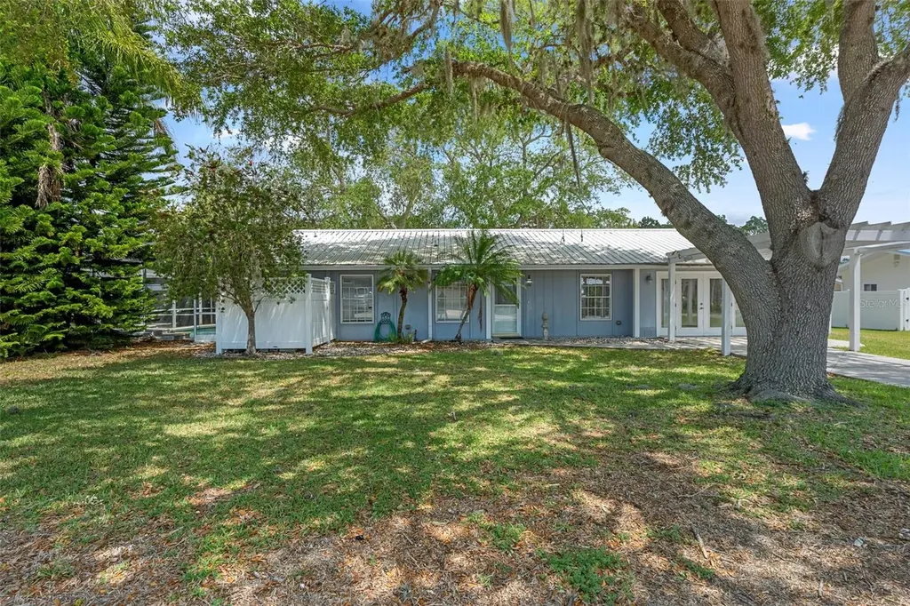 4145 S Roosevelt Point Homosassa FL 34448
