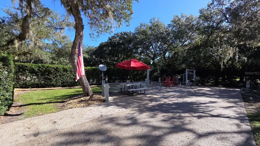 376 Bear Trail River Ranch FL 33867