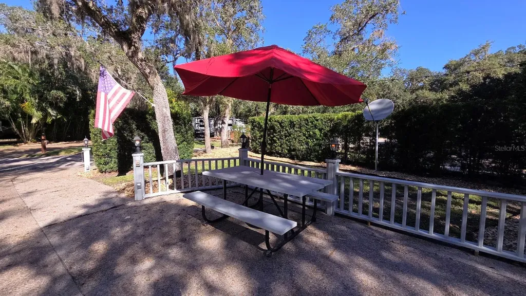 376 Bear Trail River Ranch FL 33867