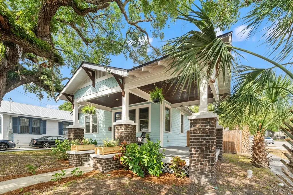 3008 N 13th Street Tampa FL 33605