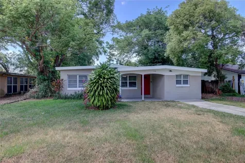 136 Country Club Drive Sanford FL 32771