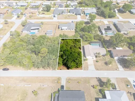 868 Mensh Terrace NW Port Charlotte FL 33948
