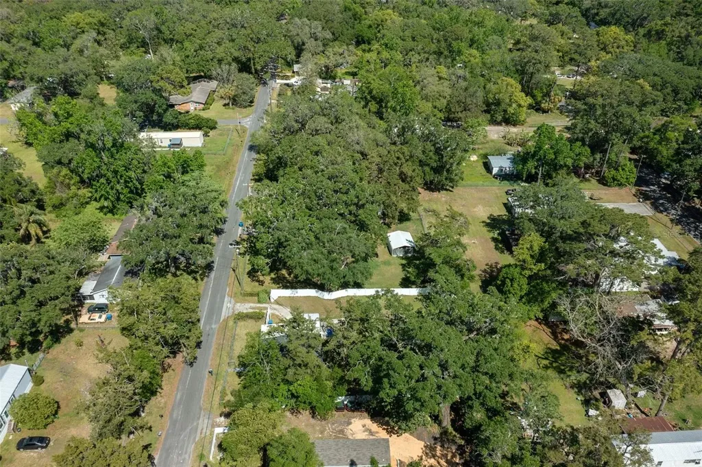 19496 Wildwood Drive Brooksville FL 34601