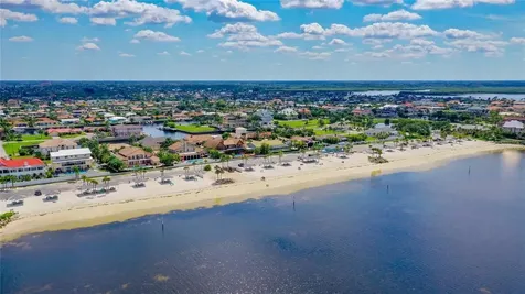 4920 Pelican Drive New Port Richey FL 34652