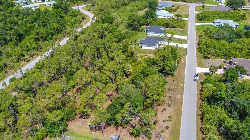 Lisa Boulevard North Port FL 34288