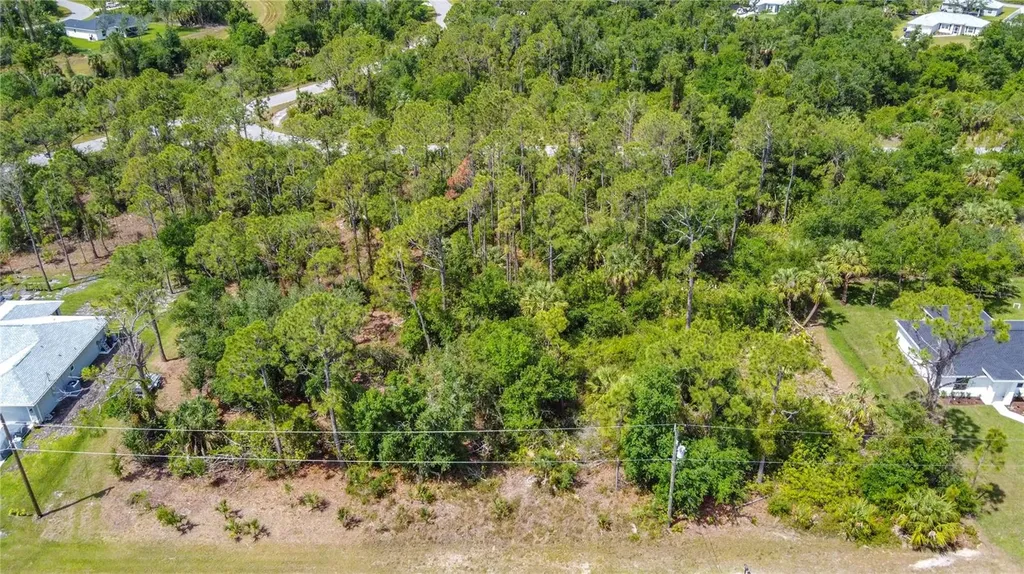 Lisa Boulevard North Port FL 34288