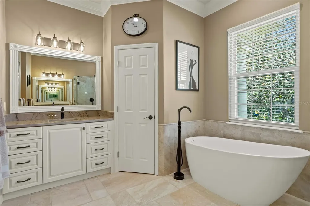 5017 Muir Way Lithia FL 33547
