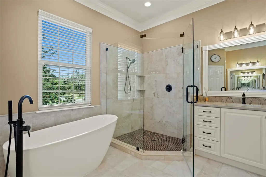 5017 Muir Way Lithia FL 33547