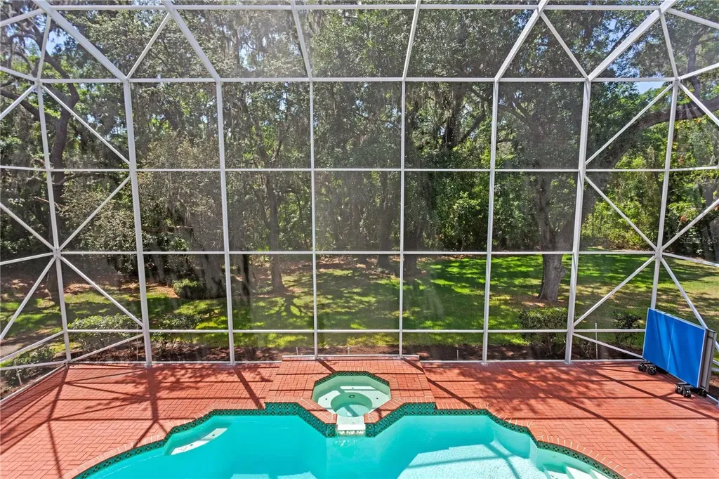 5017 Muir Way Lithia FL 33547