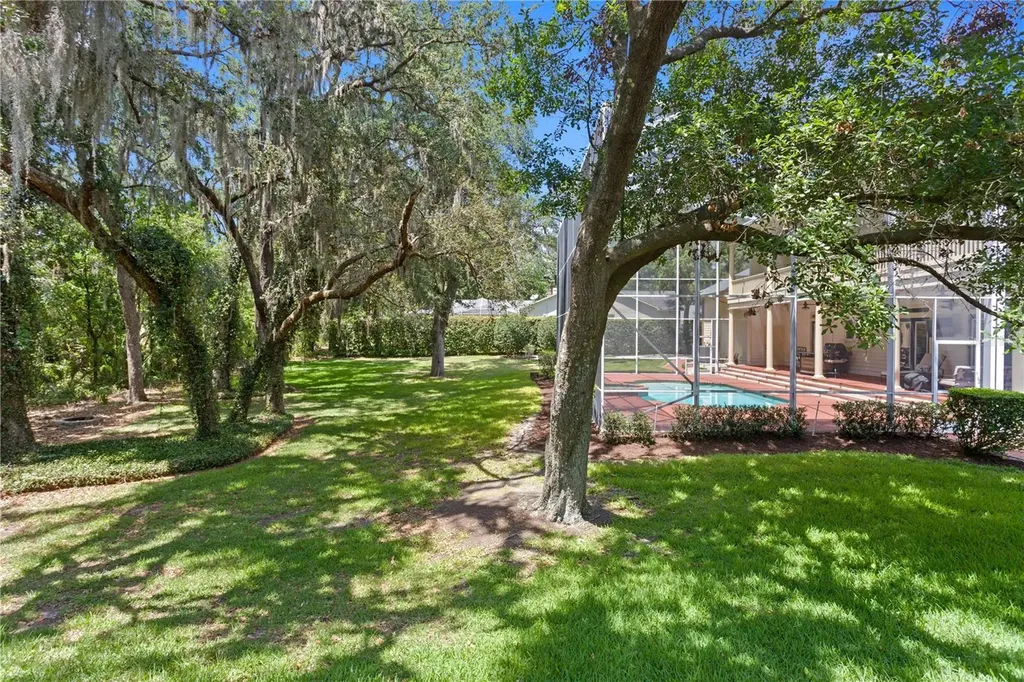 5017 Muir Way Lithia FL 33547