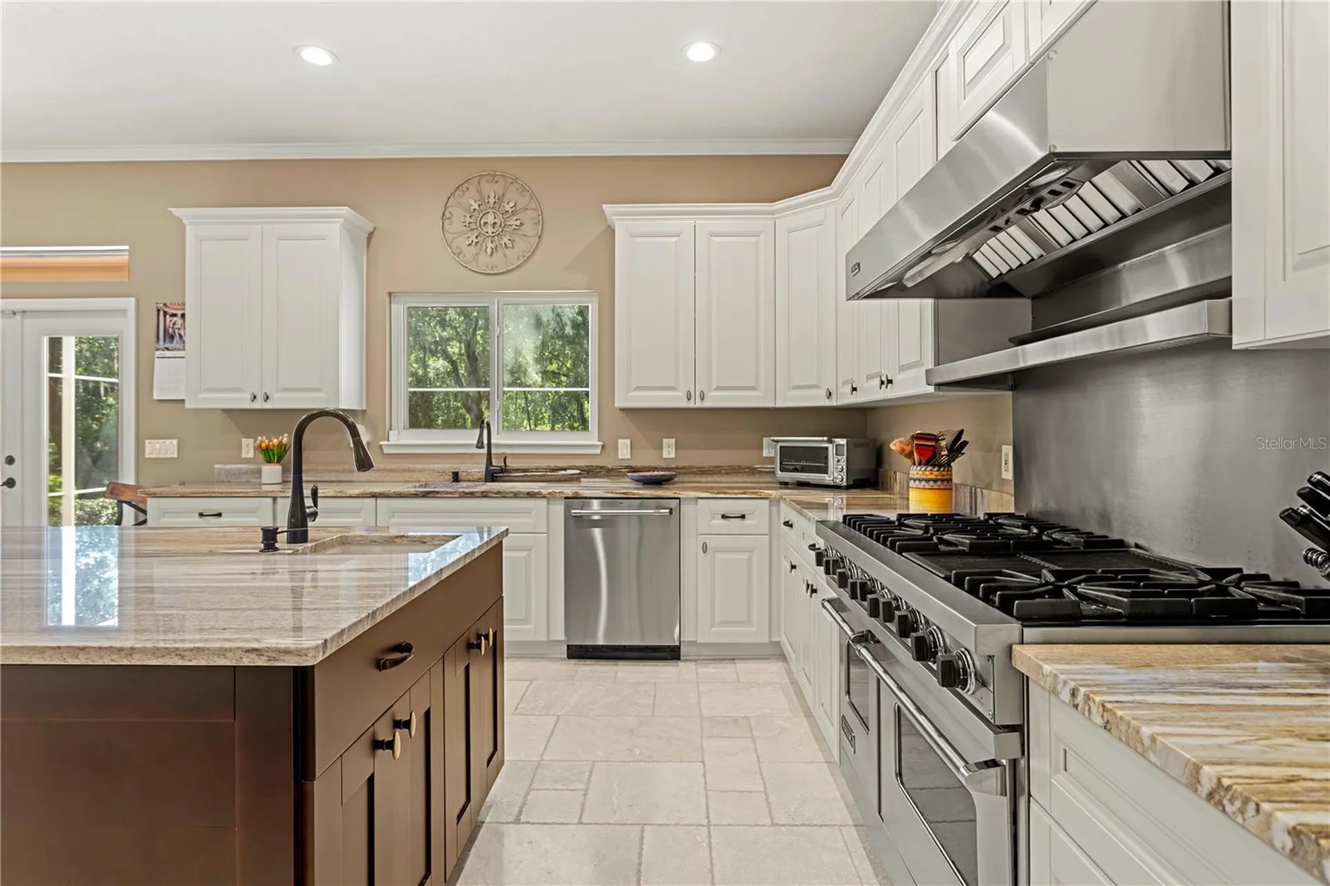 5017 Muir Way Lithia FL 33547