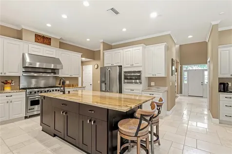 5017 Muir Way Lithia FL 33547