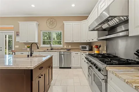 5017 Muir Way Lithia FL 33547