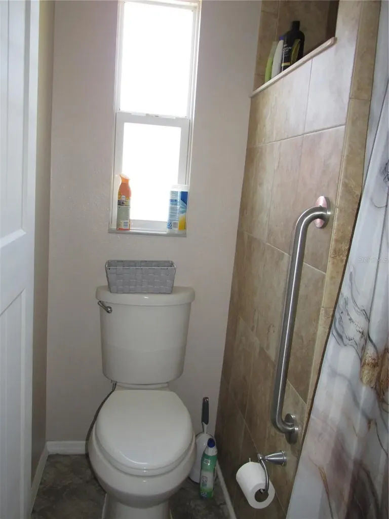 33 Edinburgh Drive Haines City FL 33844