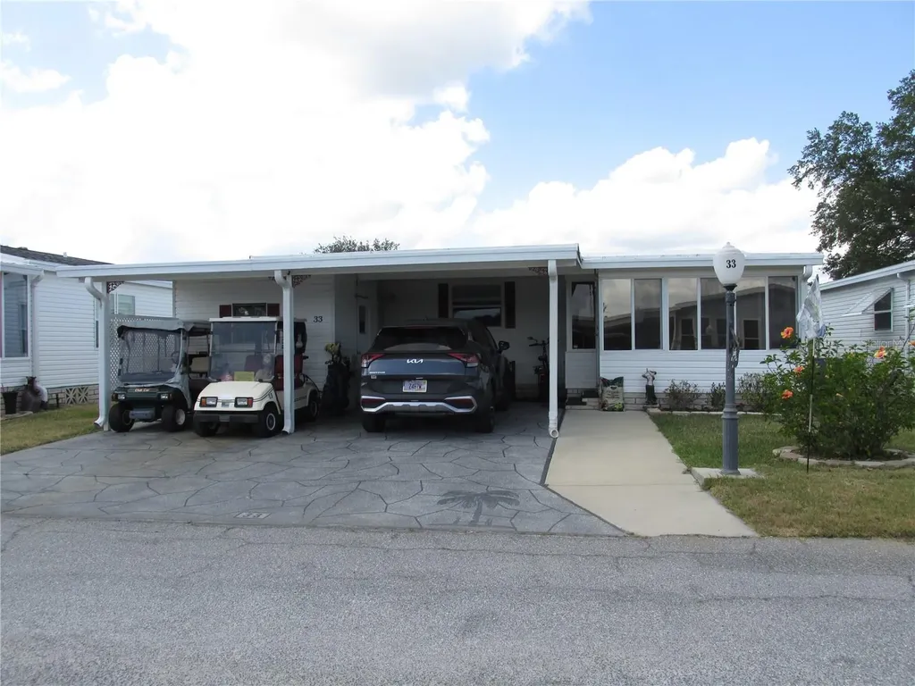 33 Edinburgh Drive Haines City FL 33844