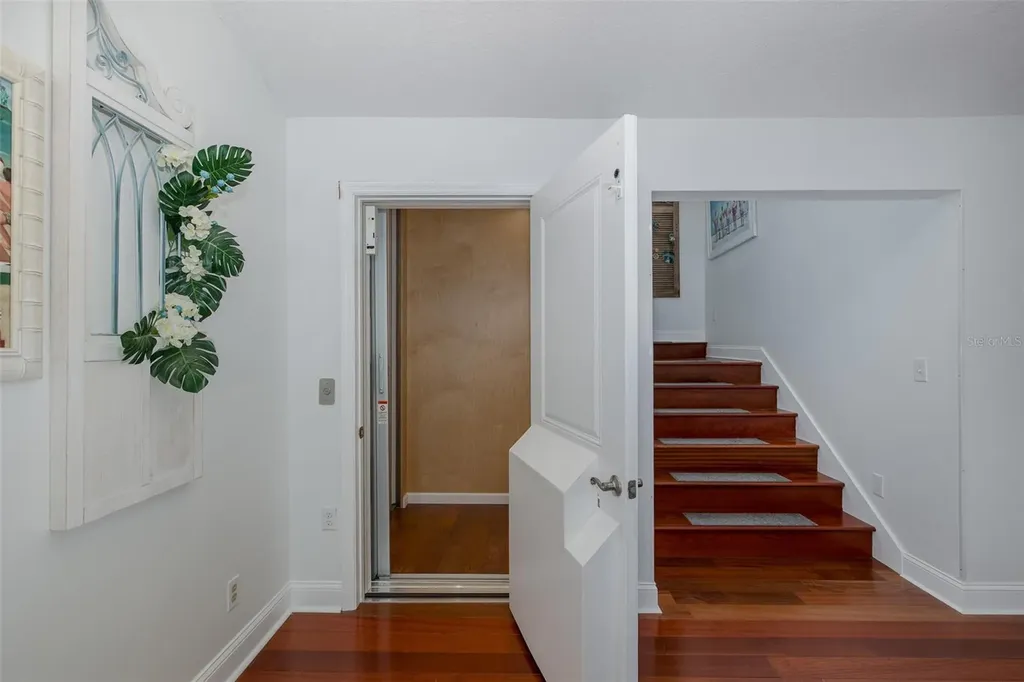 5040 Waterside Drive Port Richey FL 34668