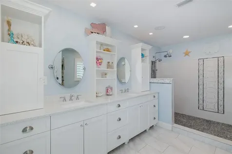 5040 Waterside Drive Port Richey FL 34668