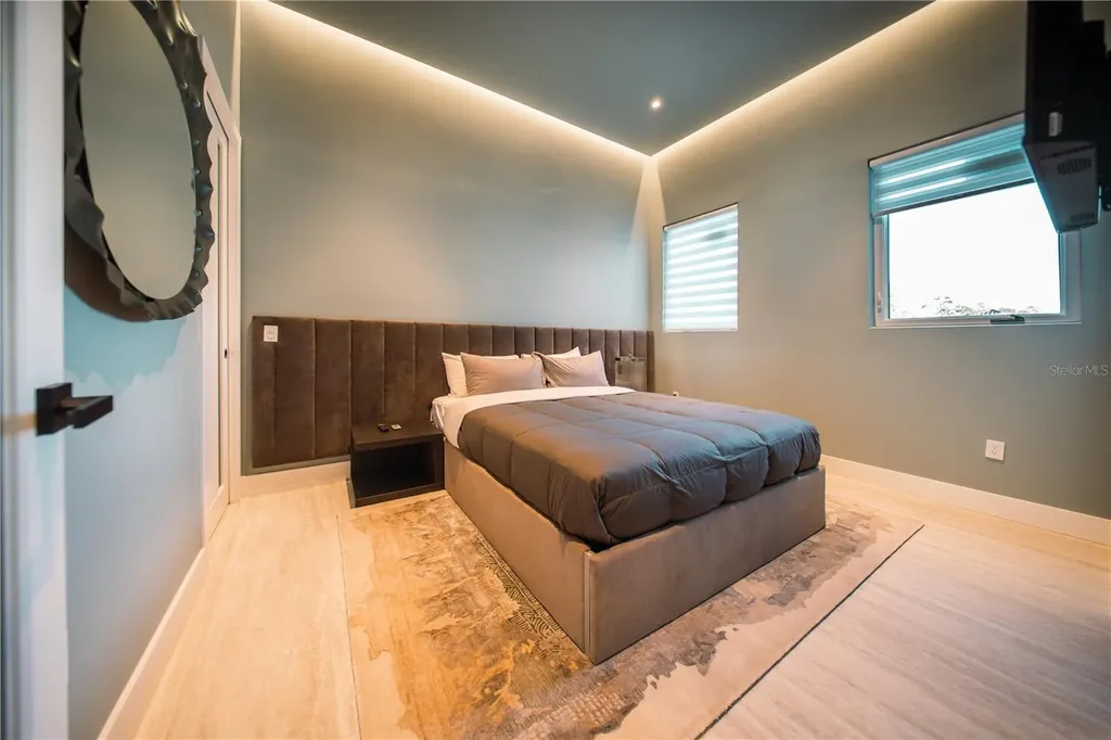 816 Goodrich Avenue Sarasota FL 34236